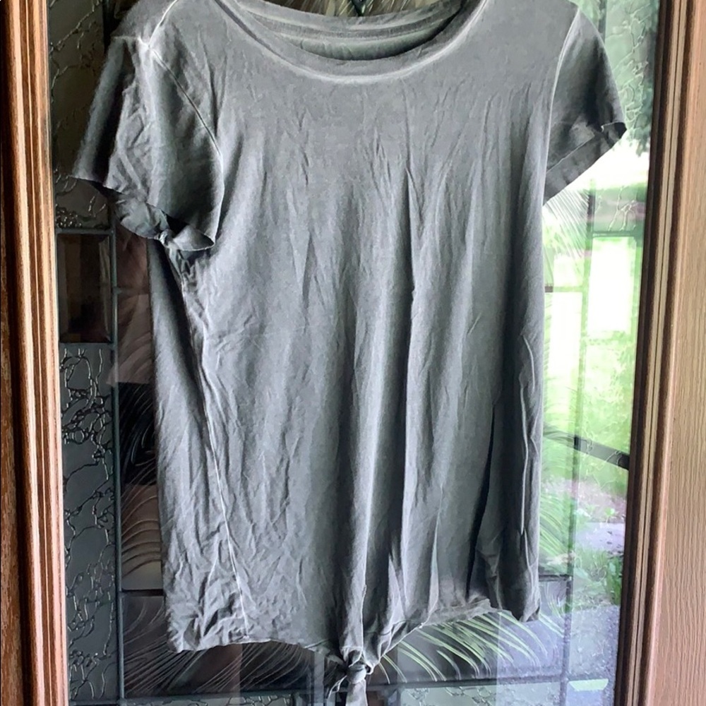 American Eagle t-shirt